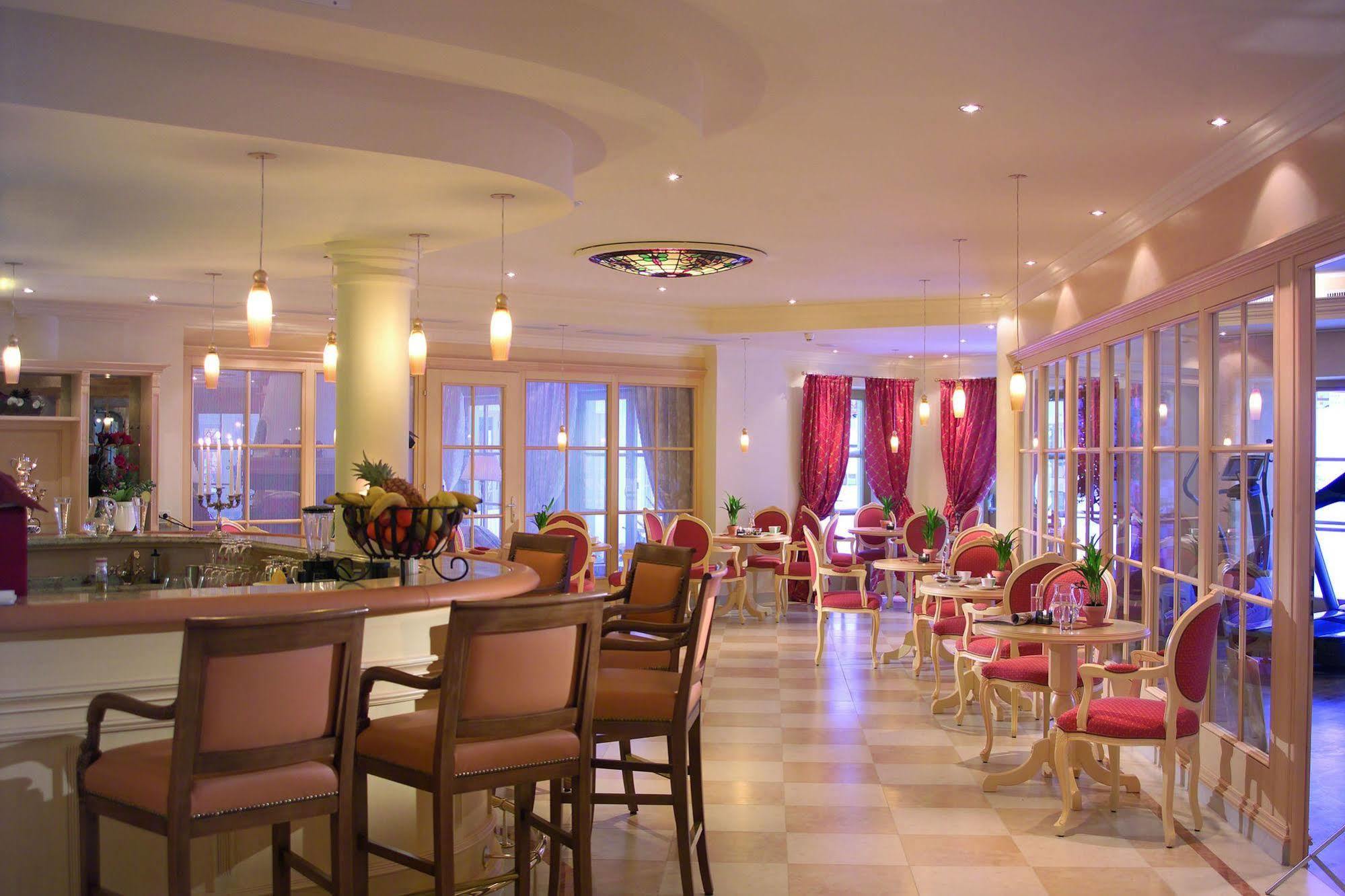 Hotel Singer - Relais & Chateaux بيروانغ المظهر الخارجي الصورة